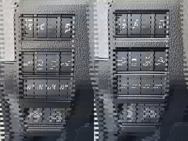 Used 2025 Toyota Tacoma Trailhunter image 20