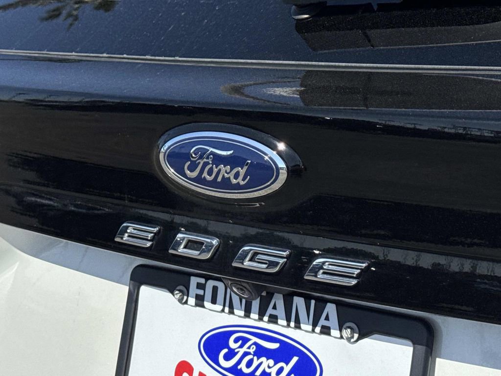 Certified 2024 Ford Edge ST w/ Equipment Group 401A image 27