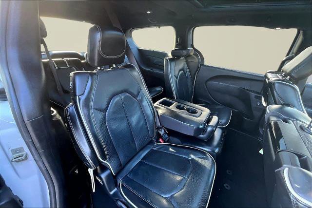 Used 2020 Chrysler Pacifica Limited w/ Advanced Safetytec Group image 30