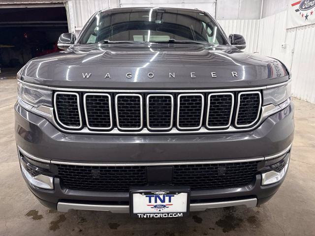 Used 2023 Jeep Wagoneer L Series II AWD/4WD image 3