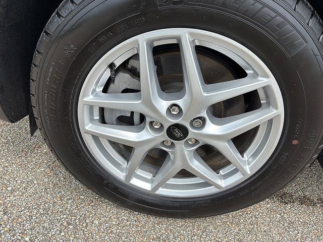 Certified 2024 Ford Edge SEL w/ Convenience Package AWD/4WD image 9