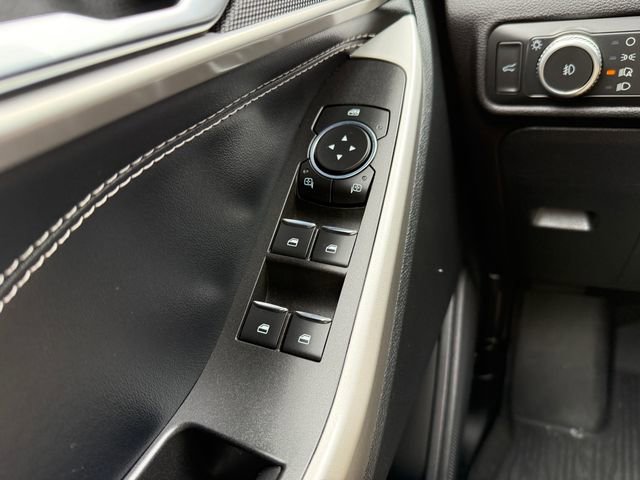 Certified 2022 Ford Explorer XLT w/ Equipment Group 202A image 20