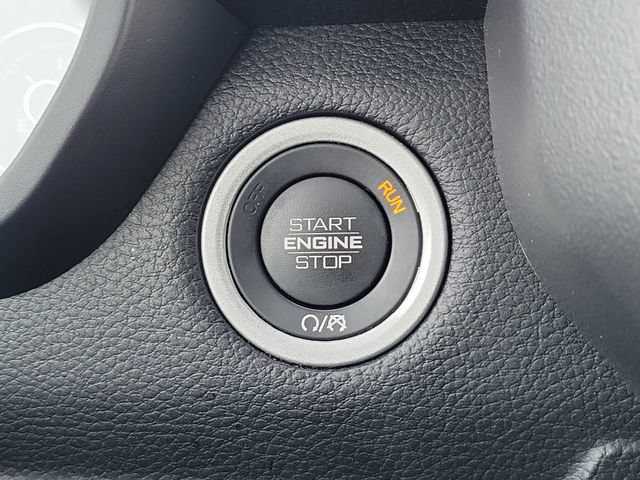 Used 2025 RAM 1500 Big Horn AWD/4WD image 33