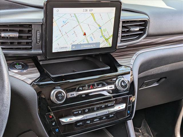 Certified 2021 Ford Explorer Limited w/ Equipment Group 301A image 16