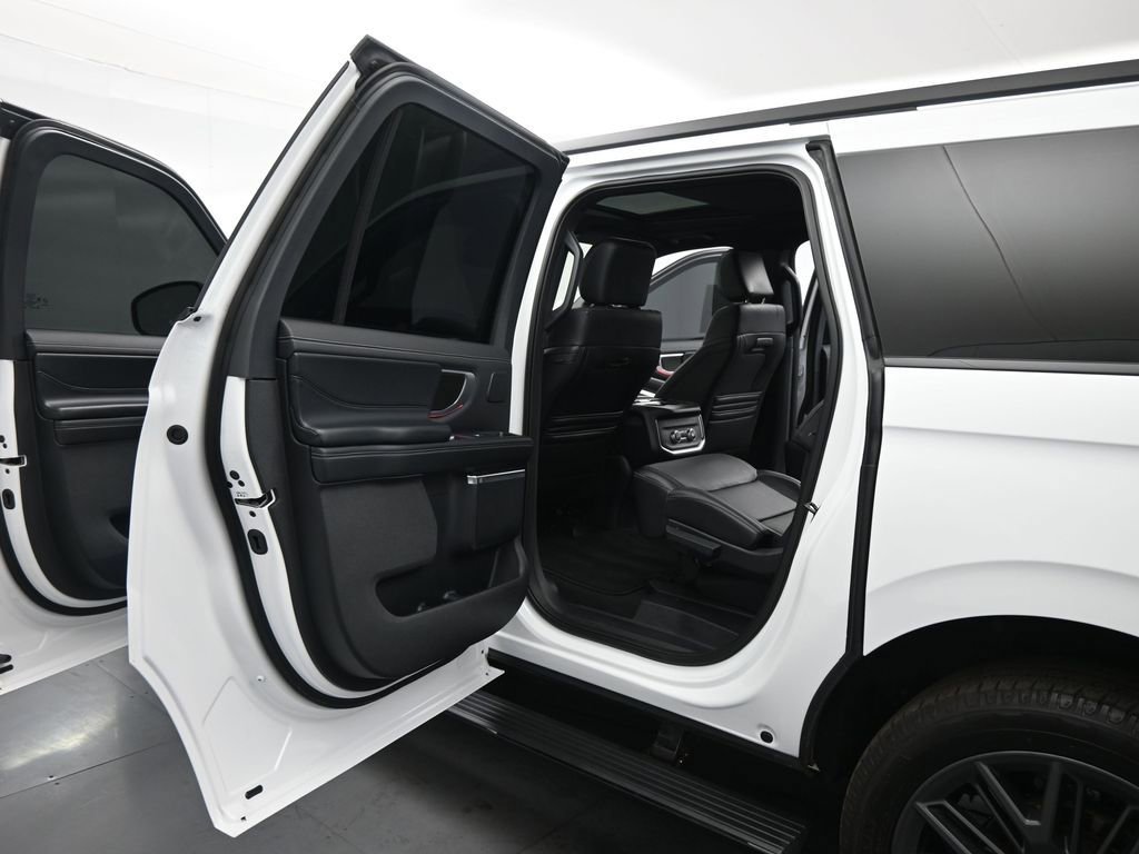 Certified 2025 Ford Expedition Max Platinum w/ Stealth Performance Package image 20