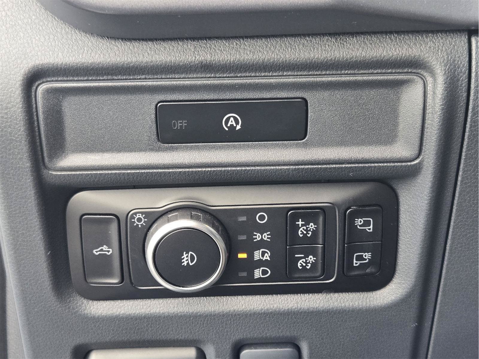 Certified 2025 Ford F150 XLT AWD/4WD image 21