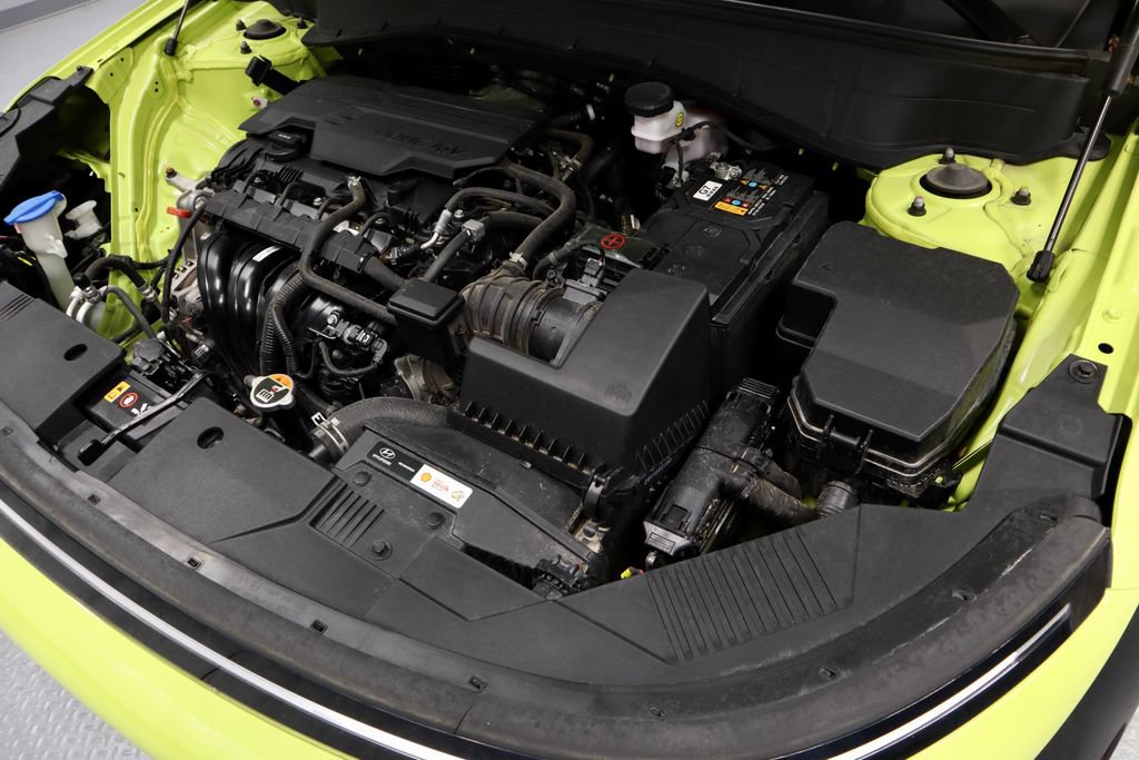 Used 2024 Hyundai Kona SEL FWD image 17