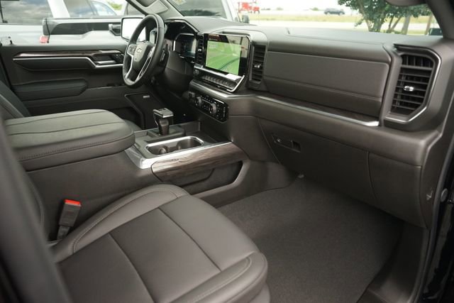 Used 2026 Chevrolet Silverado 1500 LTZ w/ LTZ Premium Texas Edition RWD image 18