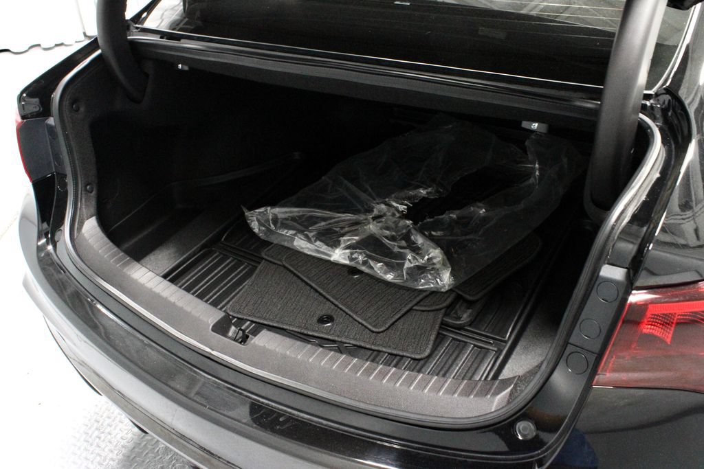 Used 2019 Acura TLX w/ Technology & A-SPEC Package FWD image 16