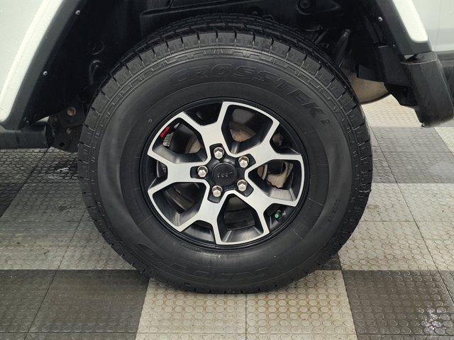 Used 2022 Jeep Wrangler Rubicon w/ Cold Weather Group AWD/4WD image 18