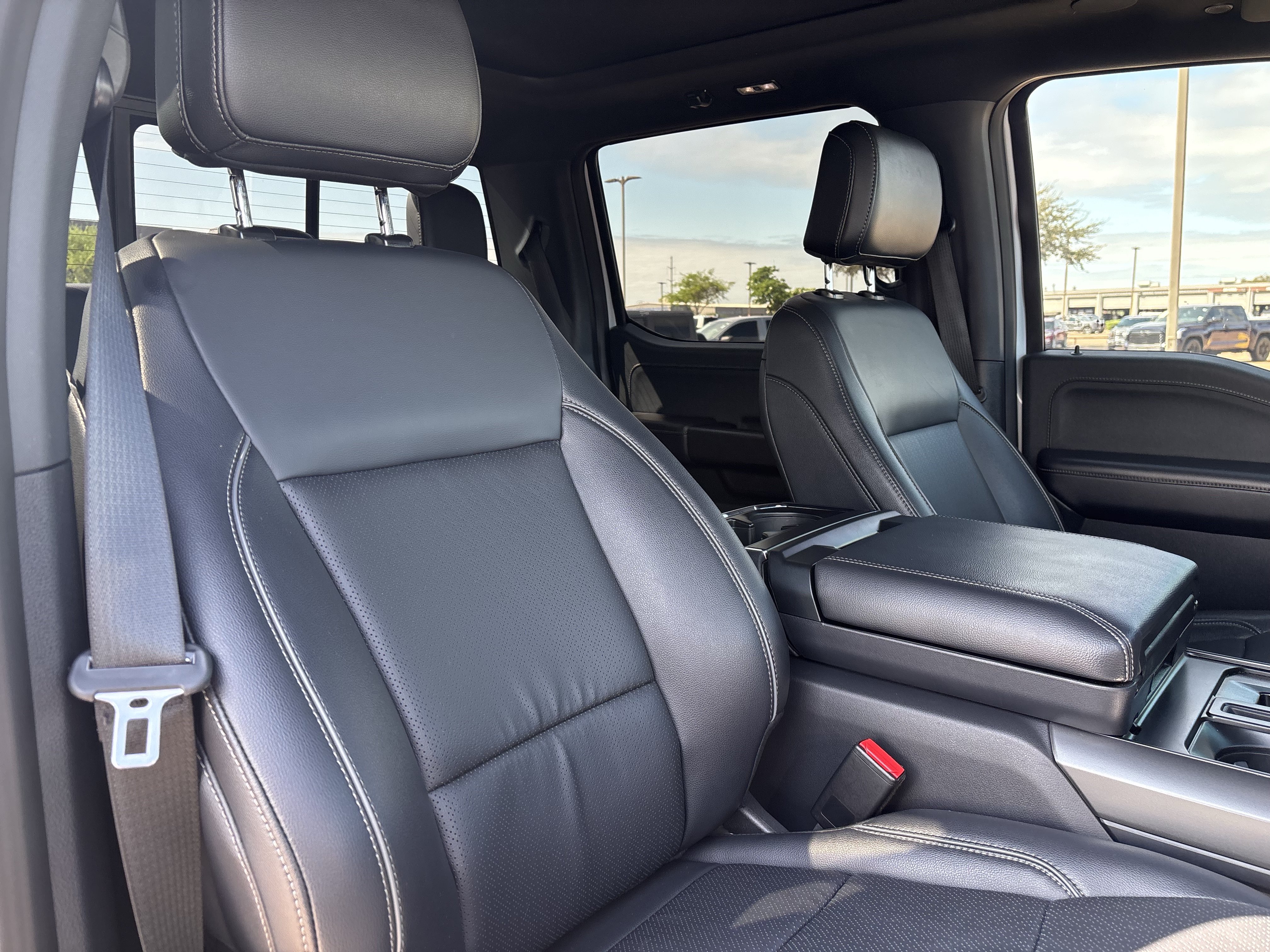 Certified 2025 Ford F150 Lariat w/ Equipment Group 502A High AWD/4WD image 24