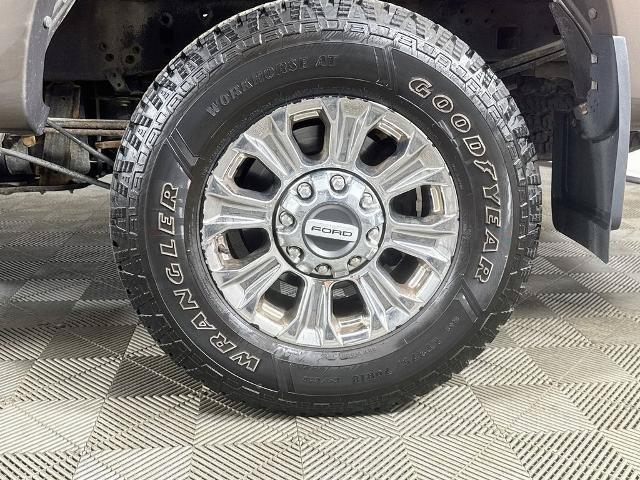 Certified 2017 Ford F250 Lariat w/ Lariat Ultimate Package AWD/4WD image 31