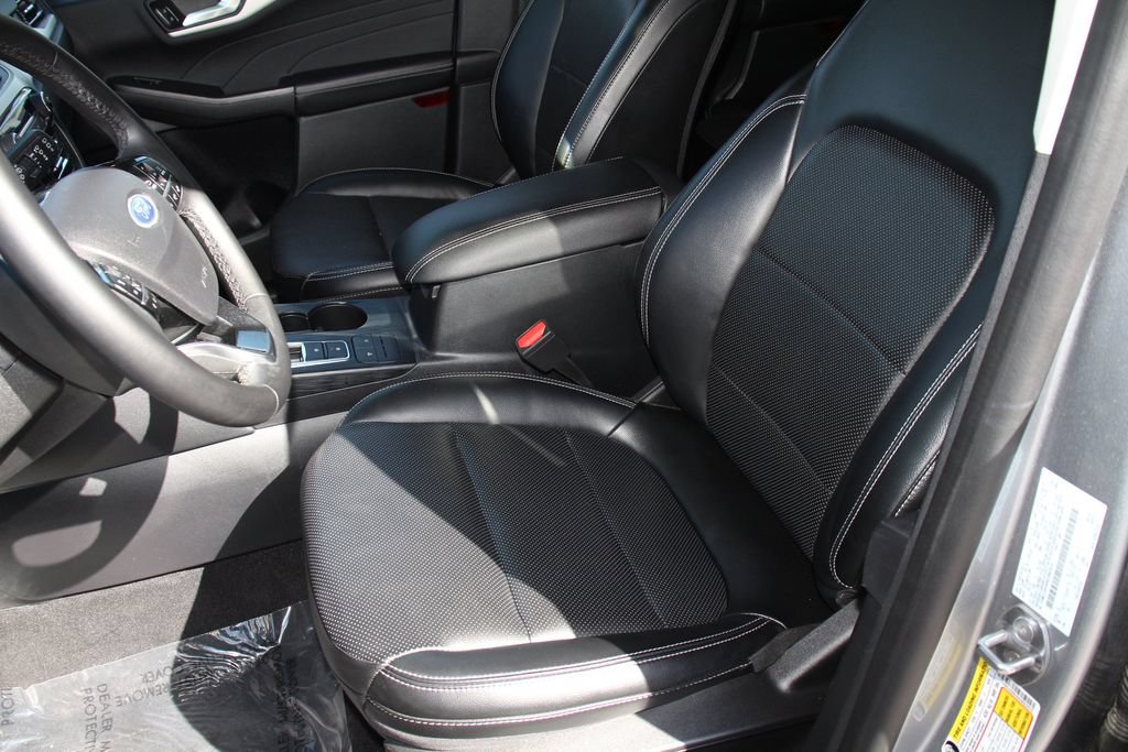 Certified 2022 Ford Escape SEL FWD image 23