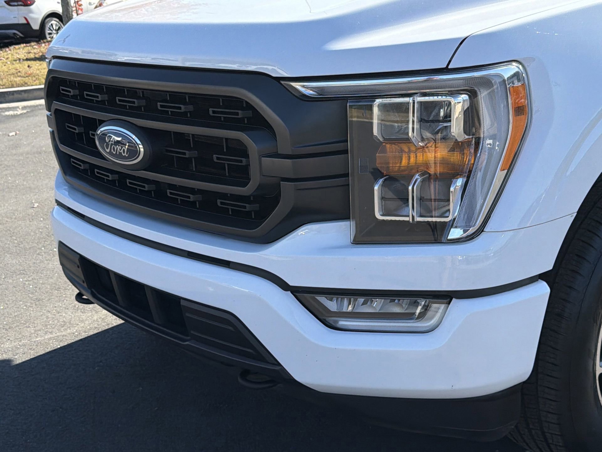 Certified 2022 Ford F150 XLT w/ Equipment Group 302A High image 30