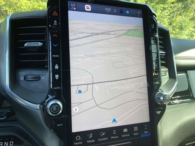 Used 2026 RAM 1500 Laramie w/ Night Edition image 30