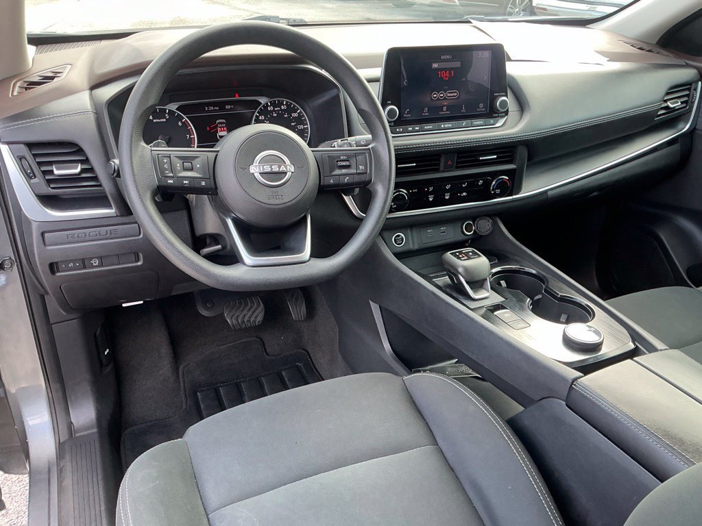 Used 2023 Nissan Rogue S AWD/4WD image 26