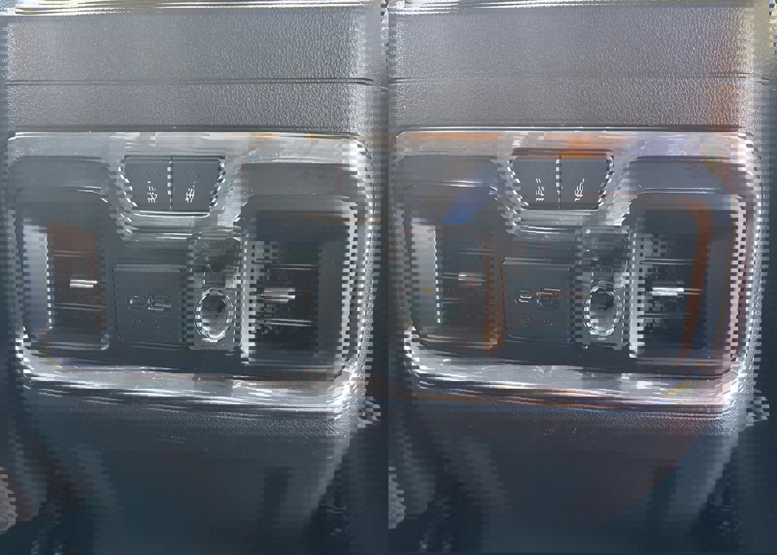 Used 2021 GMC Sierra 1500 SLT w/ SLT Premium Package image 31