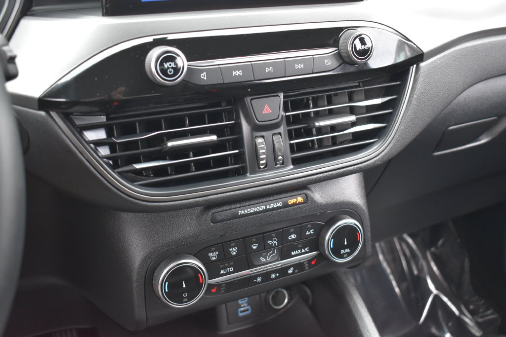 Certified 2023 Ford Escape Active AWD/4WD image 20
