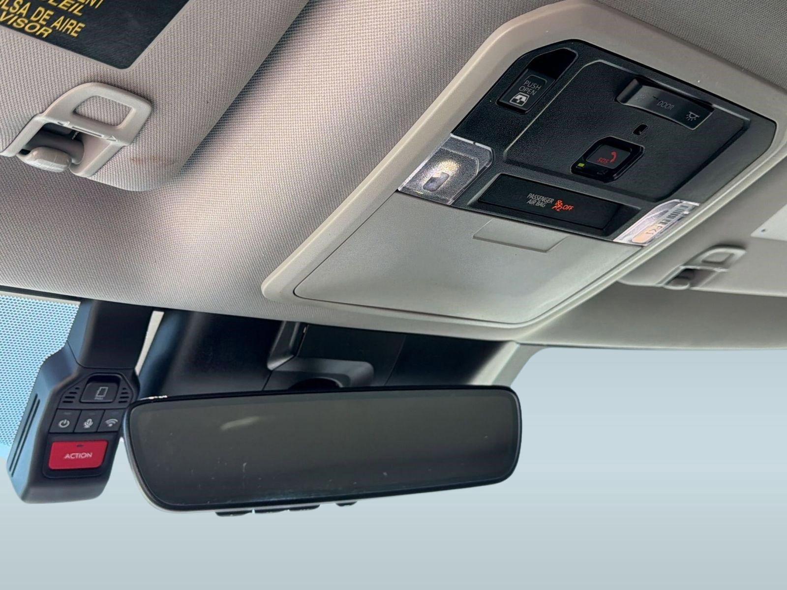 Used 2024 Toyota Tundra Limited w/ Power Package image 18