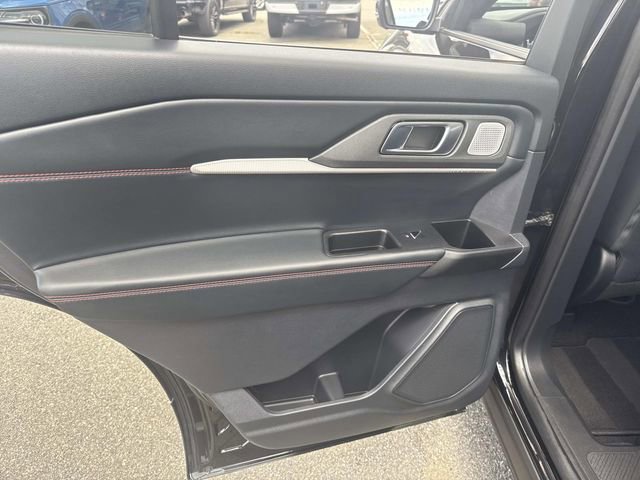 Certified 2025 Ford Explorer ST AWD/4WD image 17