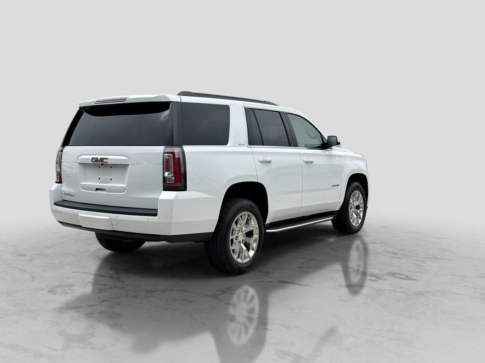 Used 2020 GMC Yukon SLE w/ SLE Value Package AWD/4WD image 6