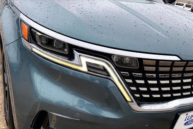Used 2022 Kia Carnival SX Prestige FWD image 29