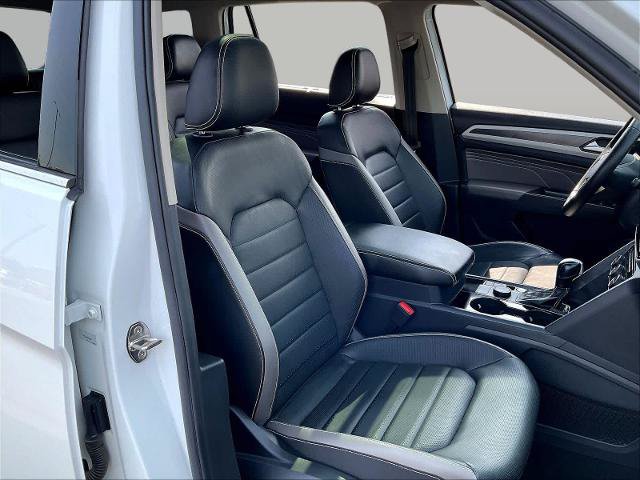 Used 2023 Volkswagen Atlas SEL Premium AWD/4WD image 32