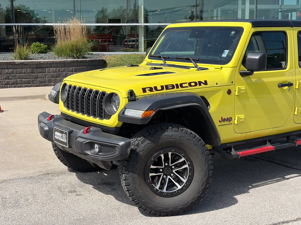 Used 2024 Jeep Wrangler Unlimited Rubicon w/ XTREMEE 35" Tire Package AWD/4WD image 2