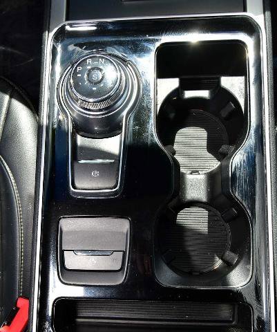 Certified 2020 Ford Edge SEL image 29