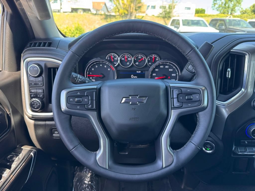 Used 2022 Chevrolet Silverado 1500 RST w/ Safety Package AWD/4WD image 21