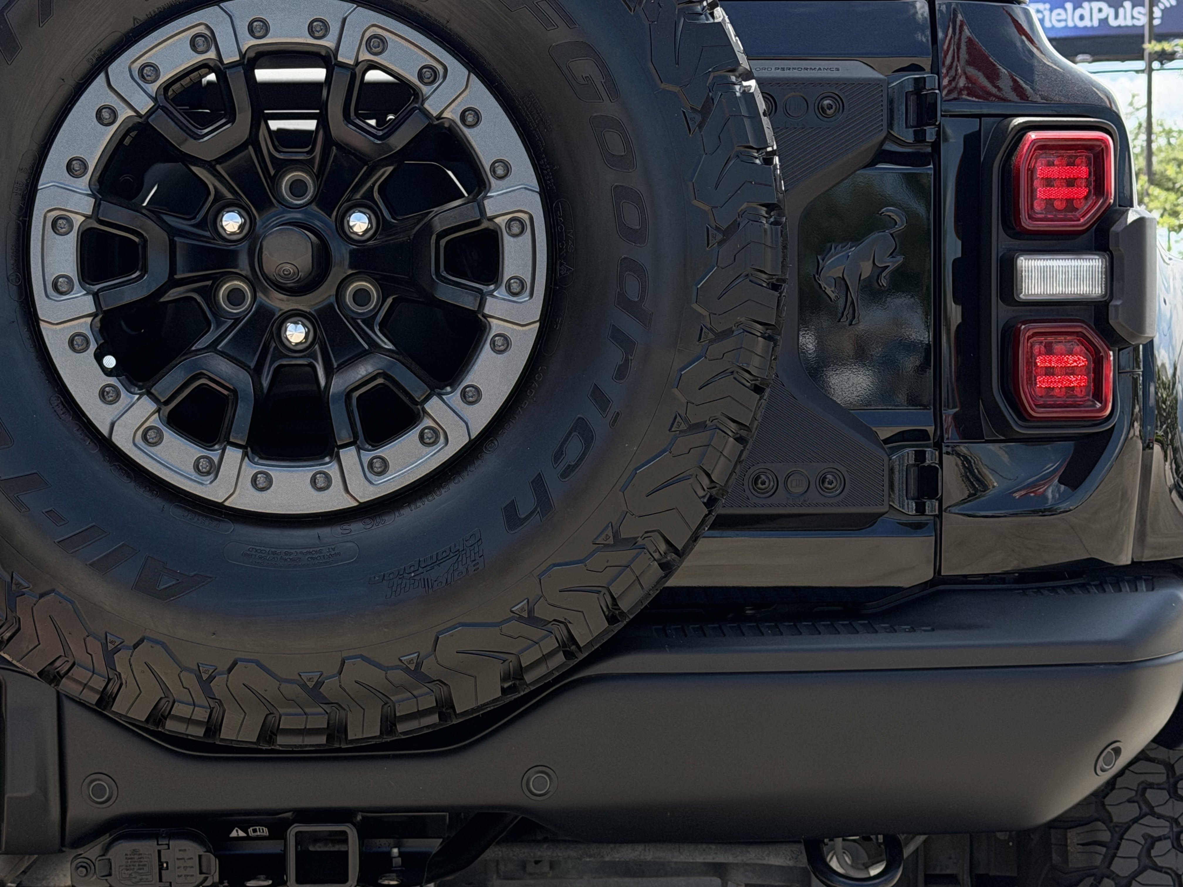 Certified 2024 Ford Bronco Raptor w/ Interior Carbon Fiber Pack 6 AWD/4WD image 6