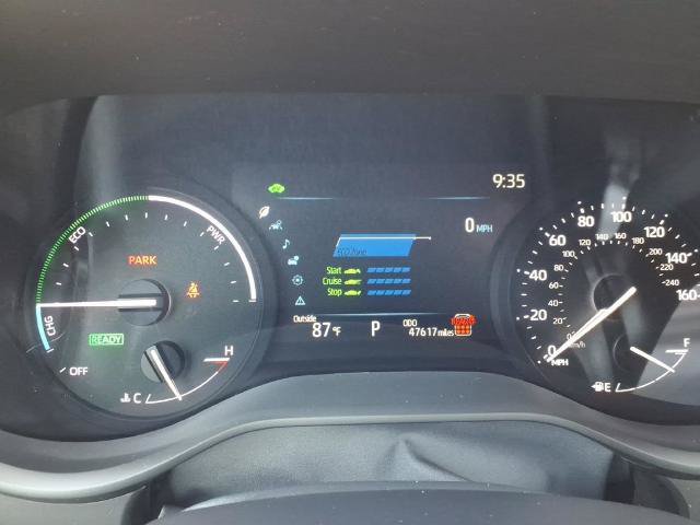 Used 2025 Toyota Sienna XLE FWD image 23
