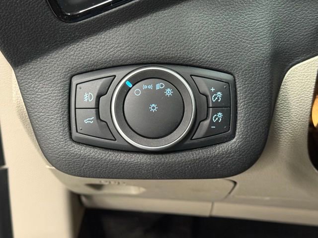 Certified 2018 Ford Escape SEL image 15