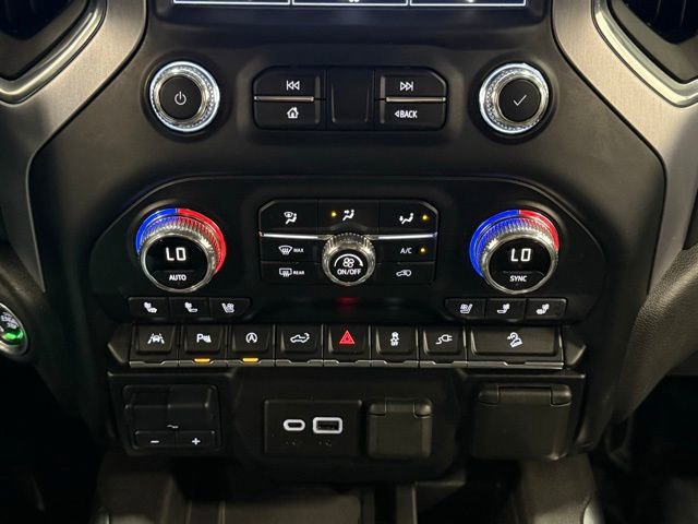Used 2020 GMC Sierra 1500 SLT w/ SLT Premium Plus Package image 32