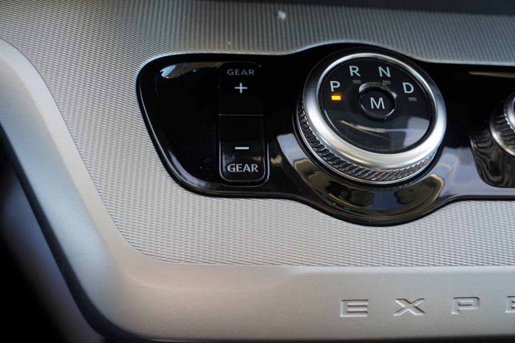 Certified 2025 Ford Expedition Max Active image 37