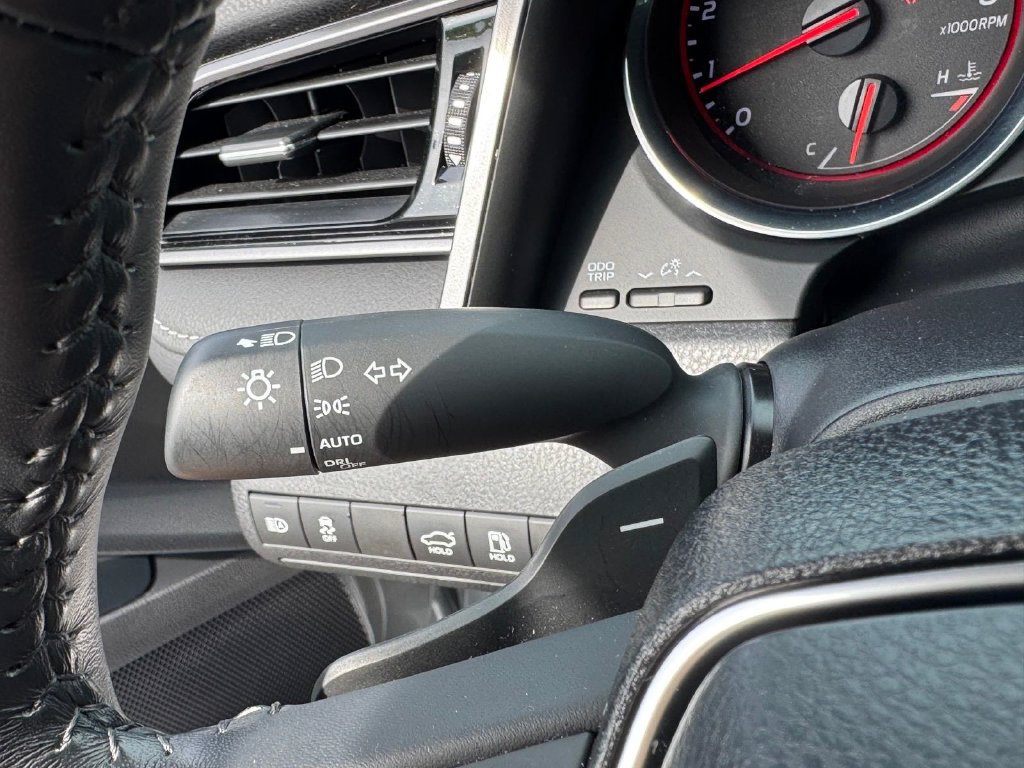 Used 2019 Toyota Camry XSE FWD image 20