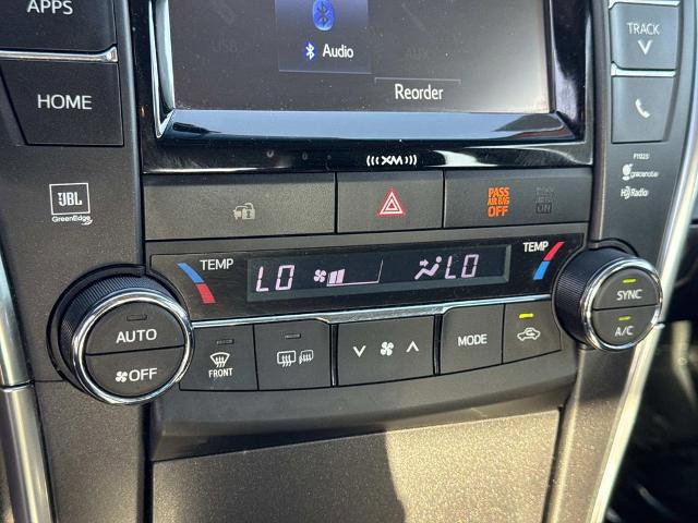 Used 2017 Toyota Camry XLE image 14