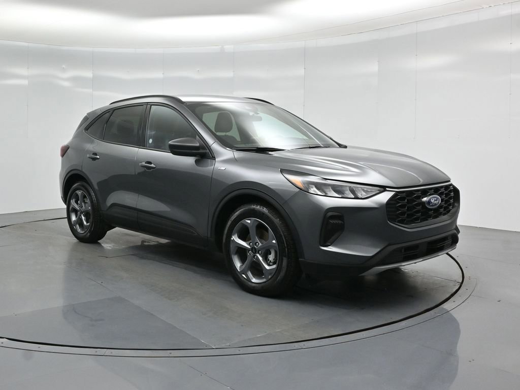 Certified 2025 Ford Escape ST-Line image 10