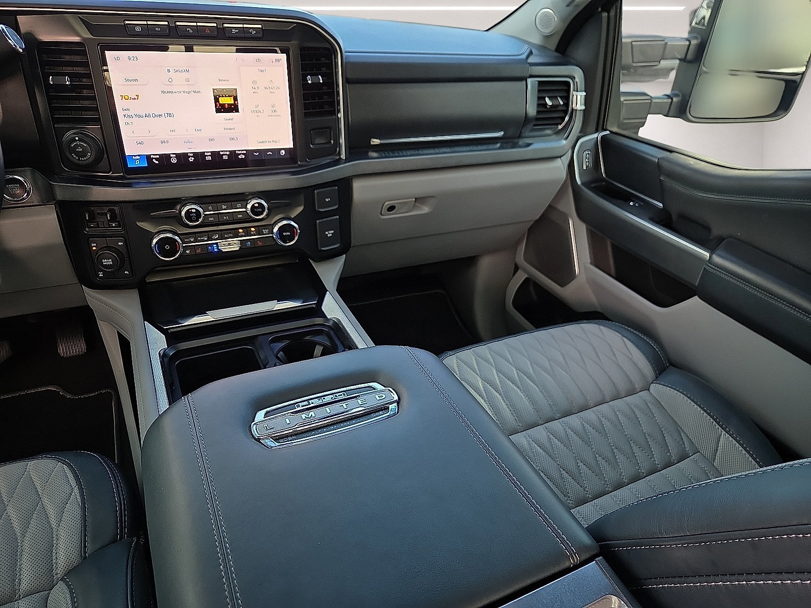 Certified 2024 Ford F250 Limited w/ FX4 Off-Road Package AWD/4WD image 12