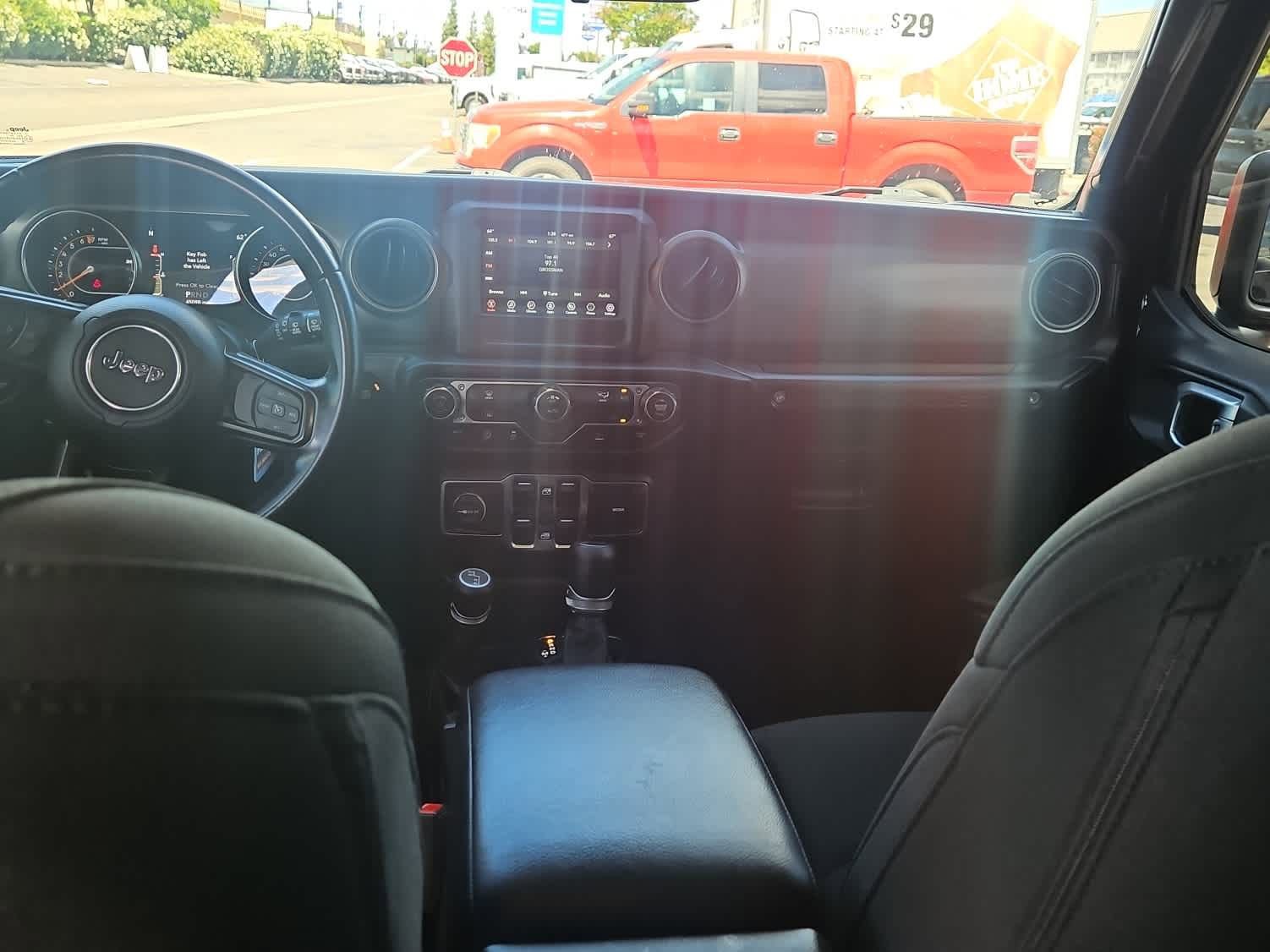 Used 2022 Jeep Wrangler Unlimited Sport AWD/4WD image 10