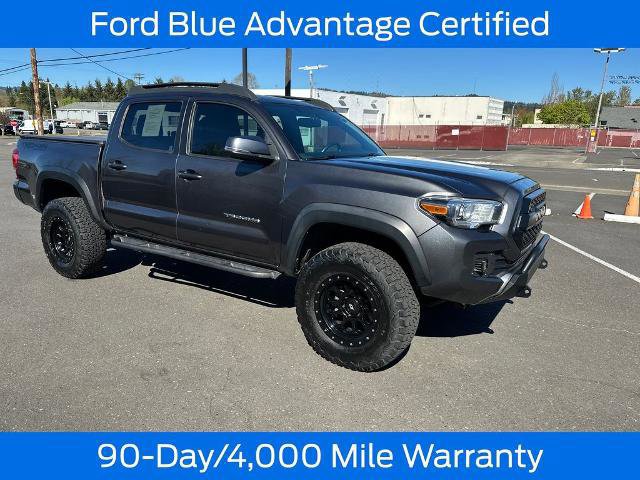 Used 2017 Toyota Tacoma TRD Off-Road w/ Premium & Technology Package image 8