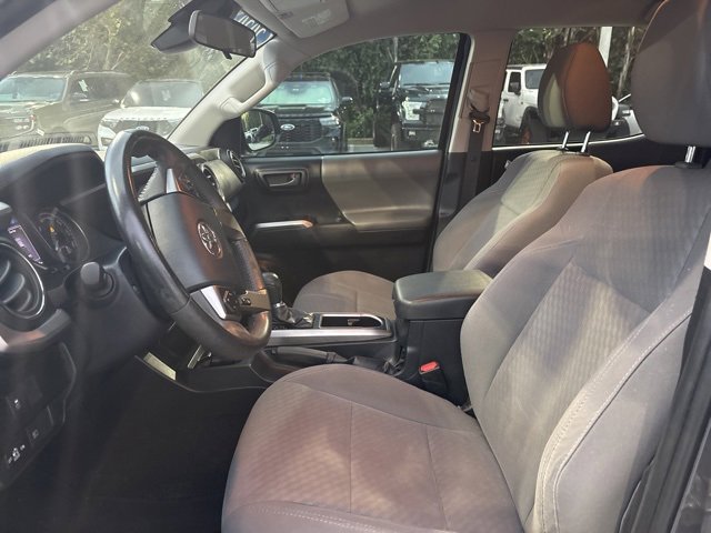 Used 2020 Toyota Tacoma SR5 image 6