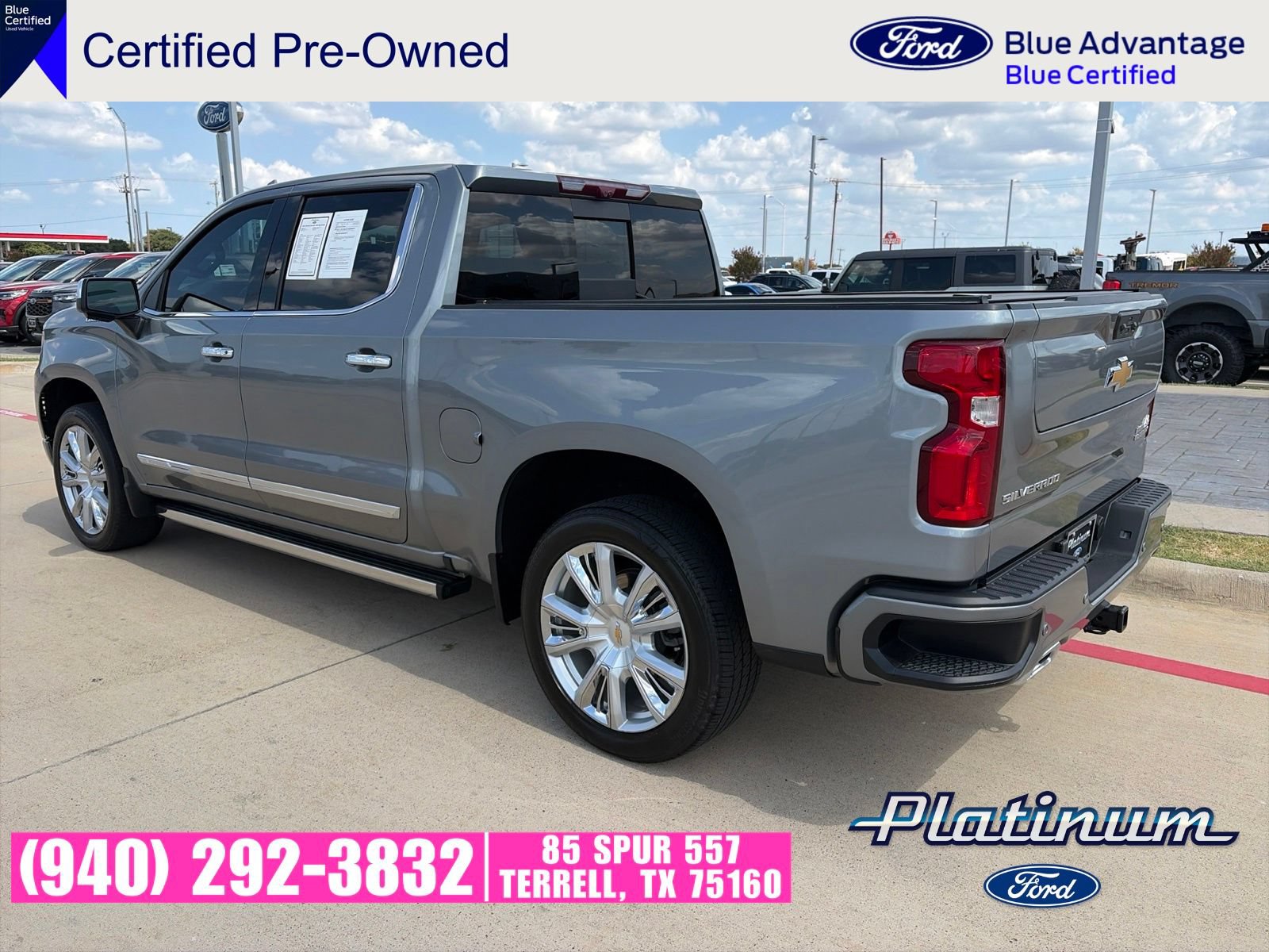 Used 2024 Chevrolet Silverado 1500 High Country w/ High Country Premium Package AWD/4WD image 5