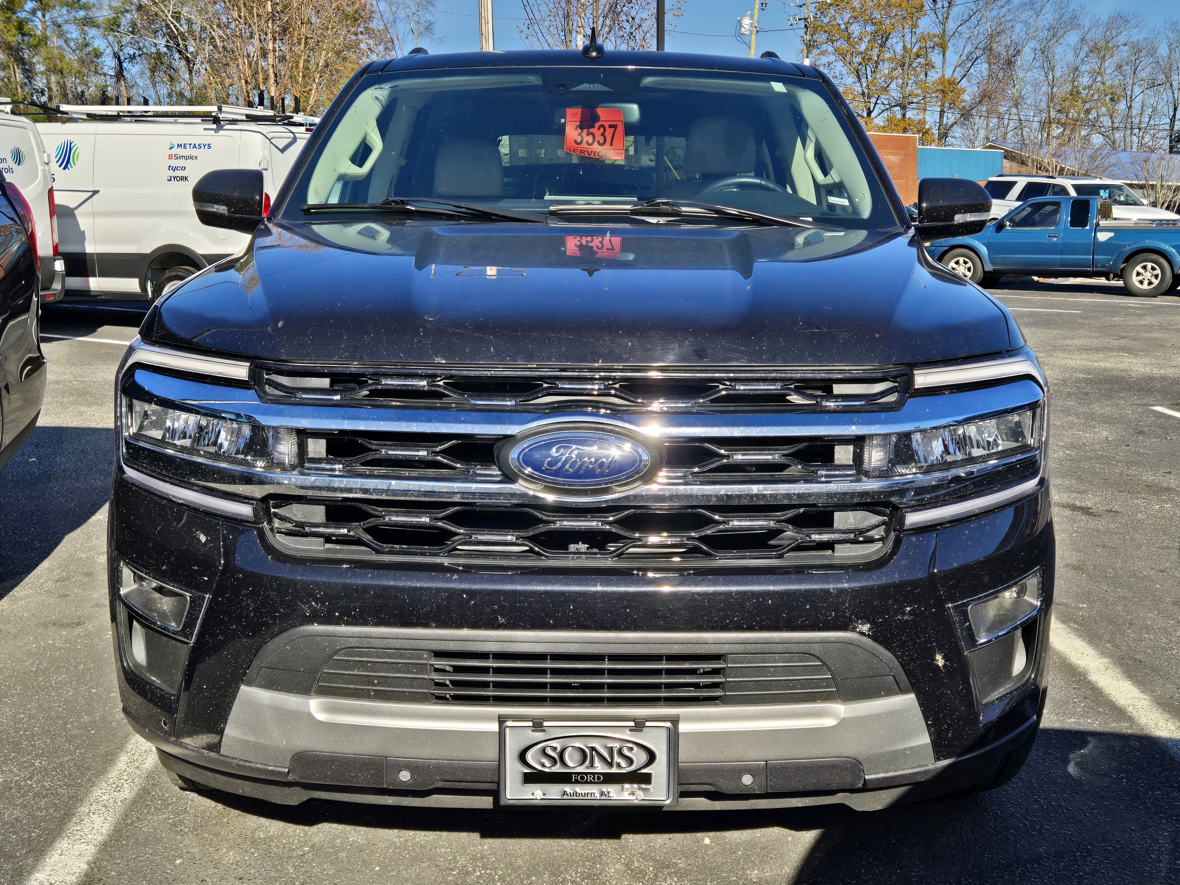 Certified 2024 Ford Expedition Limited image 2