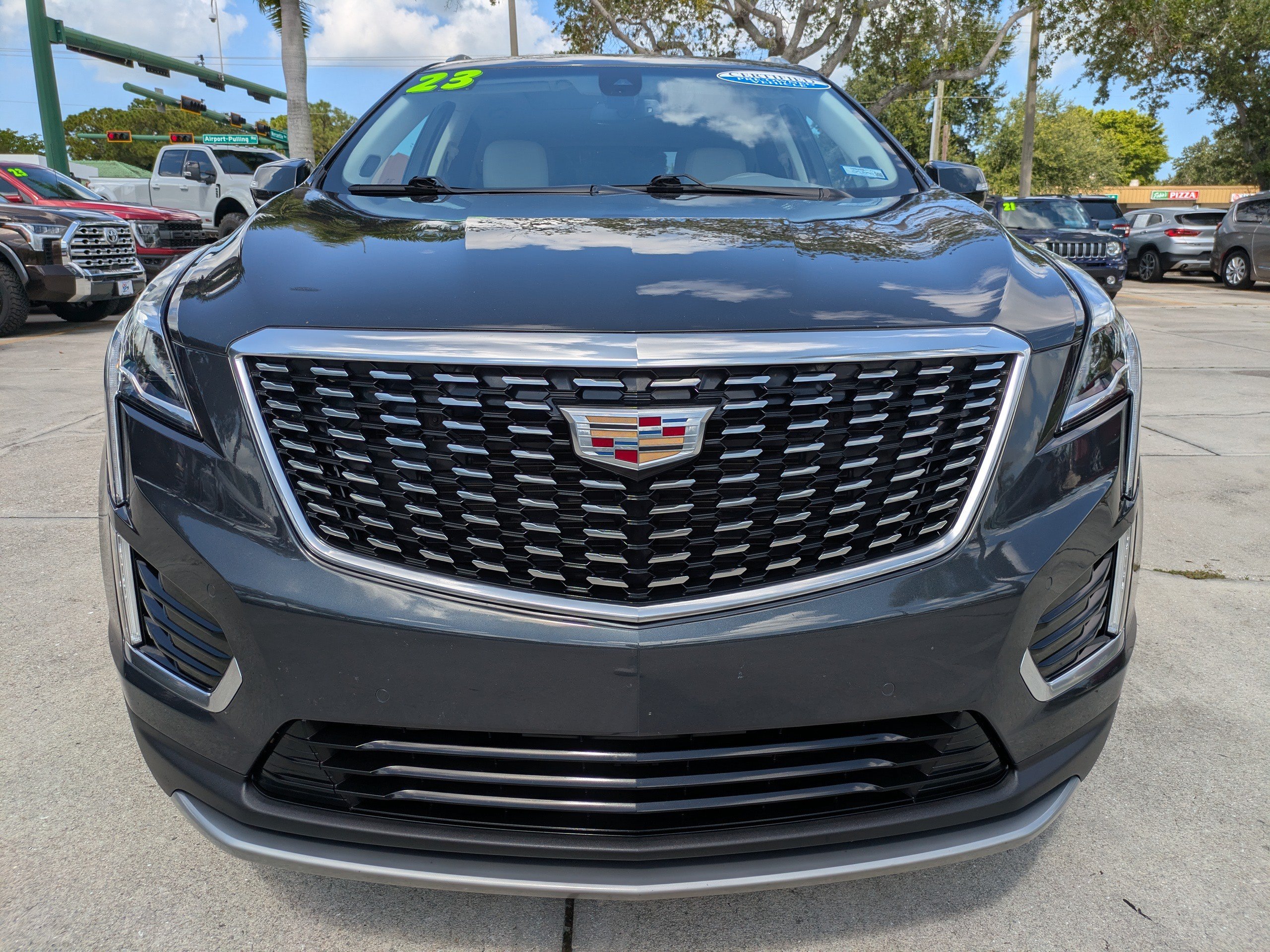 Used 2023 Cadillac XT5 Premium Luxury FWD image 8