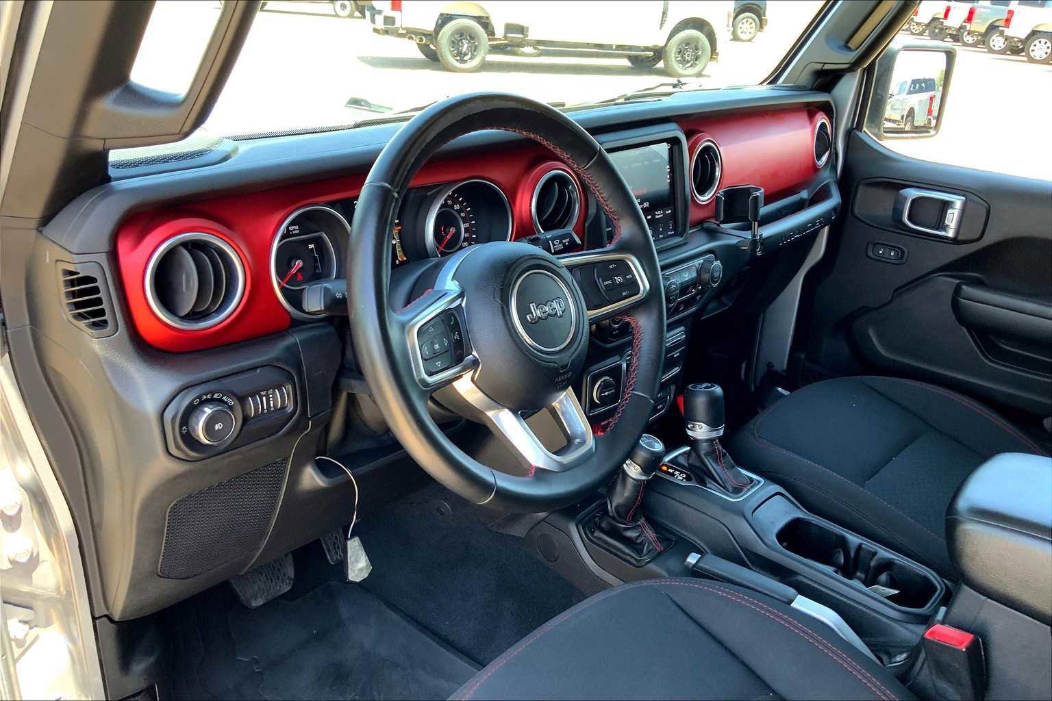 Used 2018 Jeep Wrangler Unlimited Rubicon image 17
