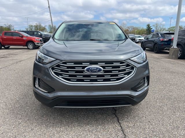 Certified 2022 Ford Edge Titanium w/ Class II Trailer Tow Package AWD/4WD image 7