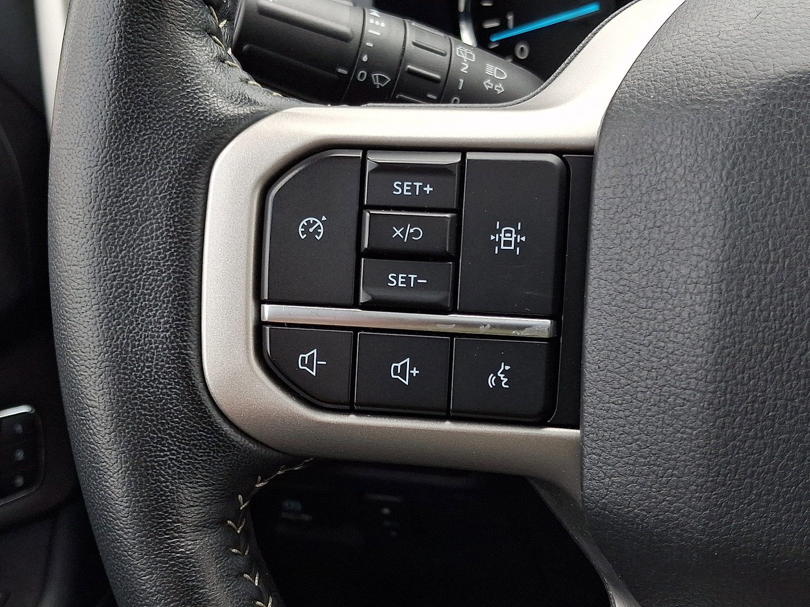 Certified 2023 Ford Expedition Max XLT image 22