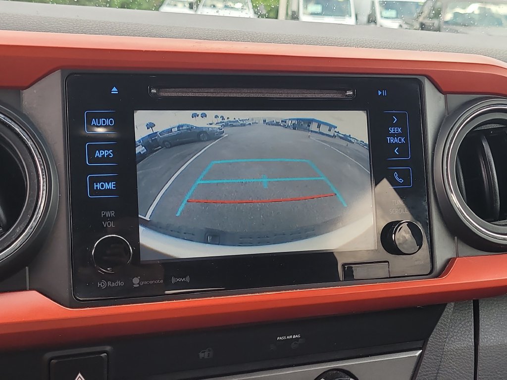 Used 2019 Toyota Tacoma TRD Sport RWD image 19