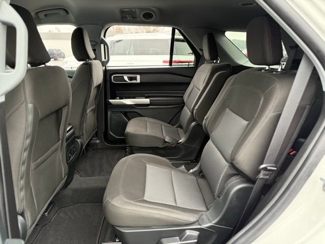 Certified 2024 Ford Explorer XLT image 16